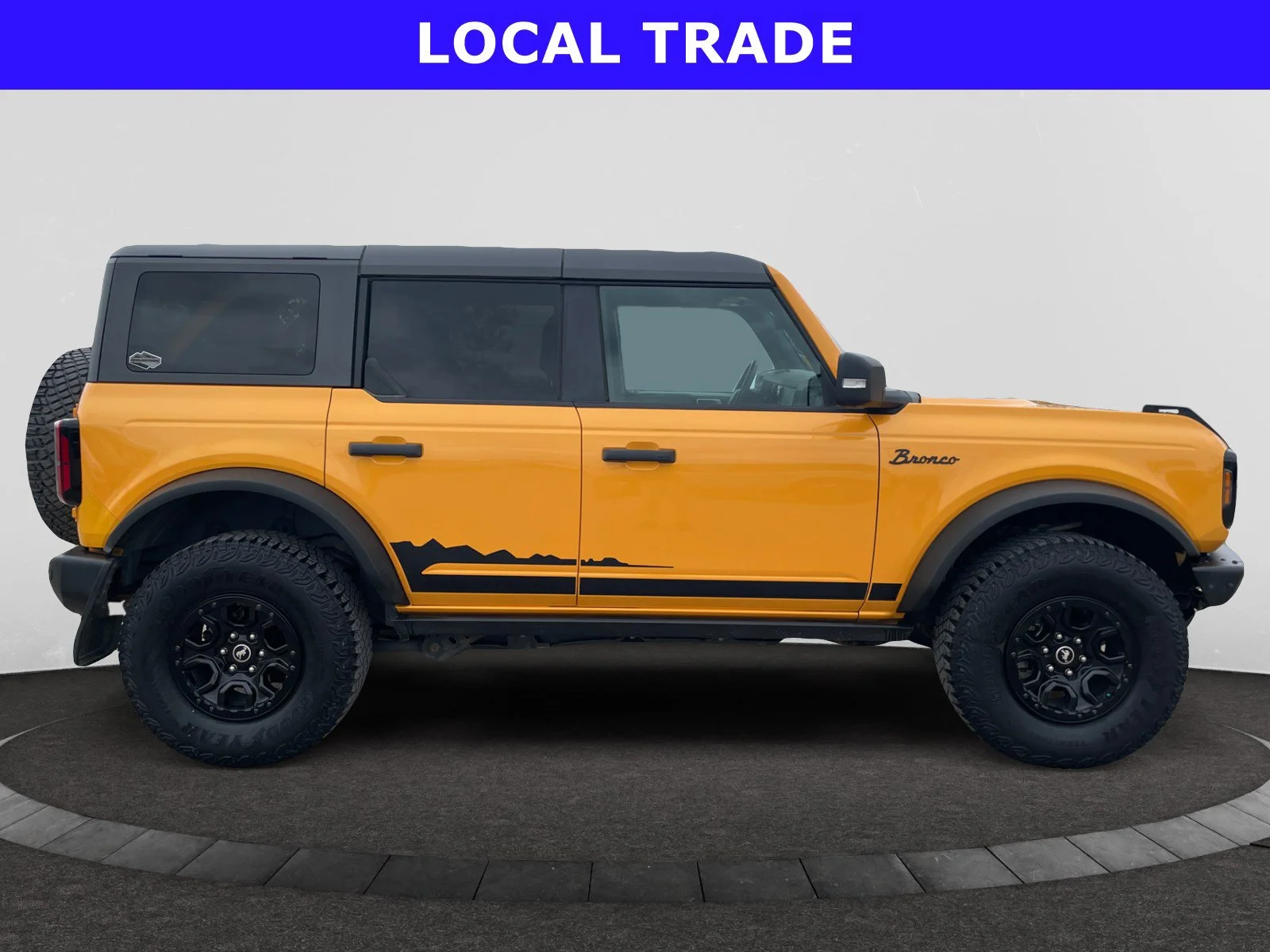 Used 2022 ORANGE Ford WILDTRAK image 6