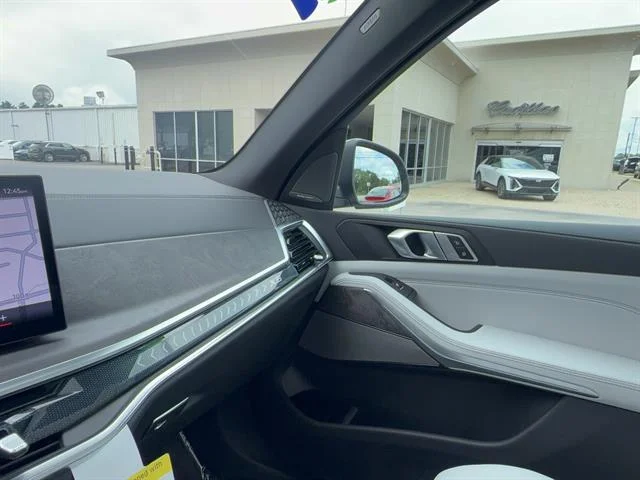 New 2026 Skyscraper Grey Metallic BMW xDrive40i image 21