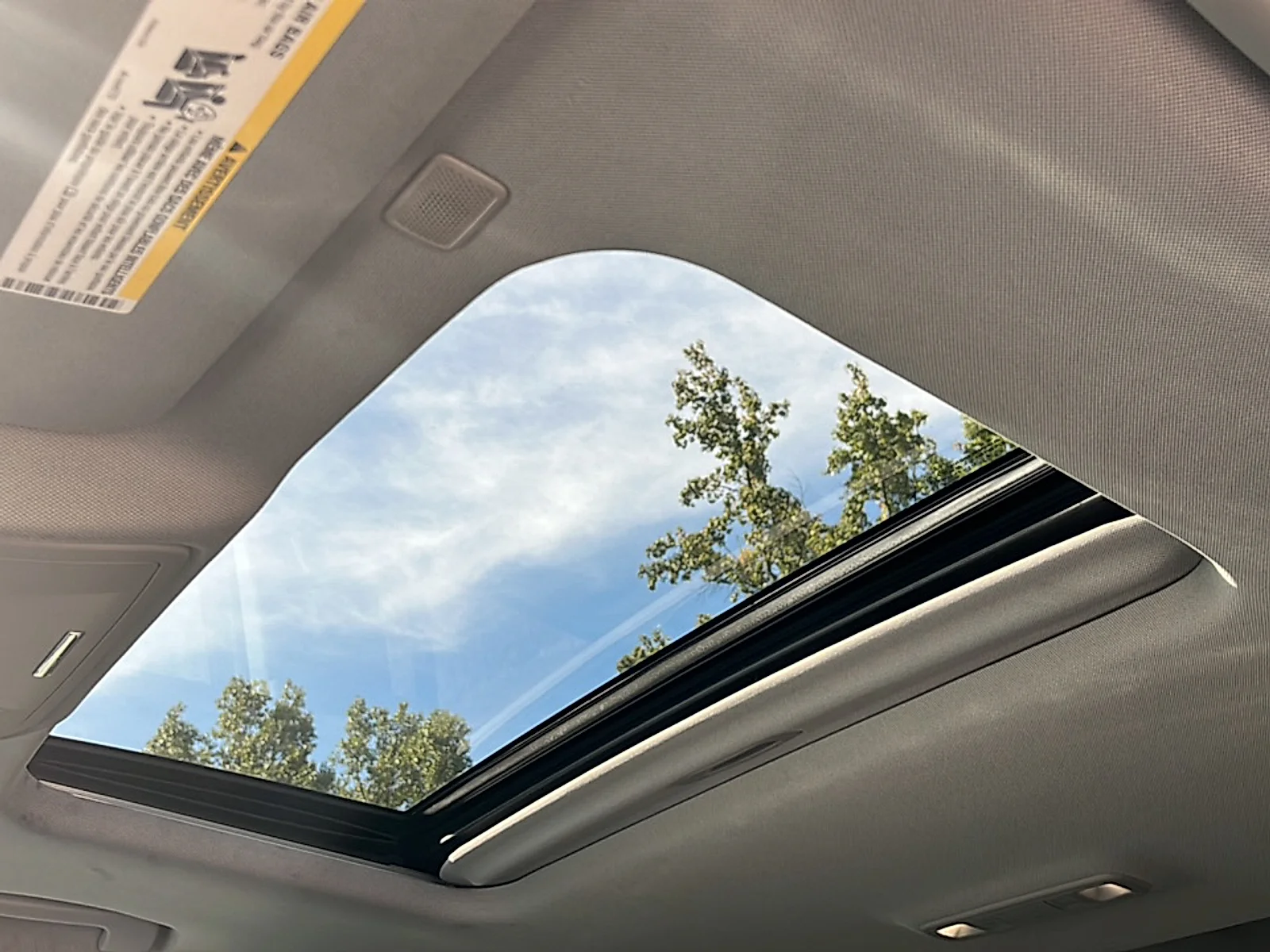 Used 2018 Quicksilver Metallic GMC SLT image 8