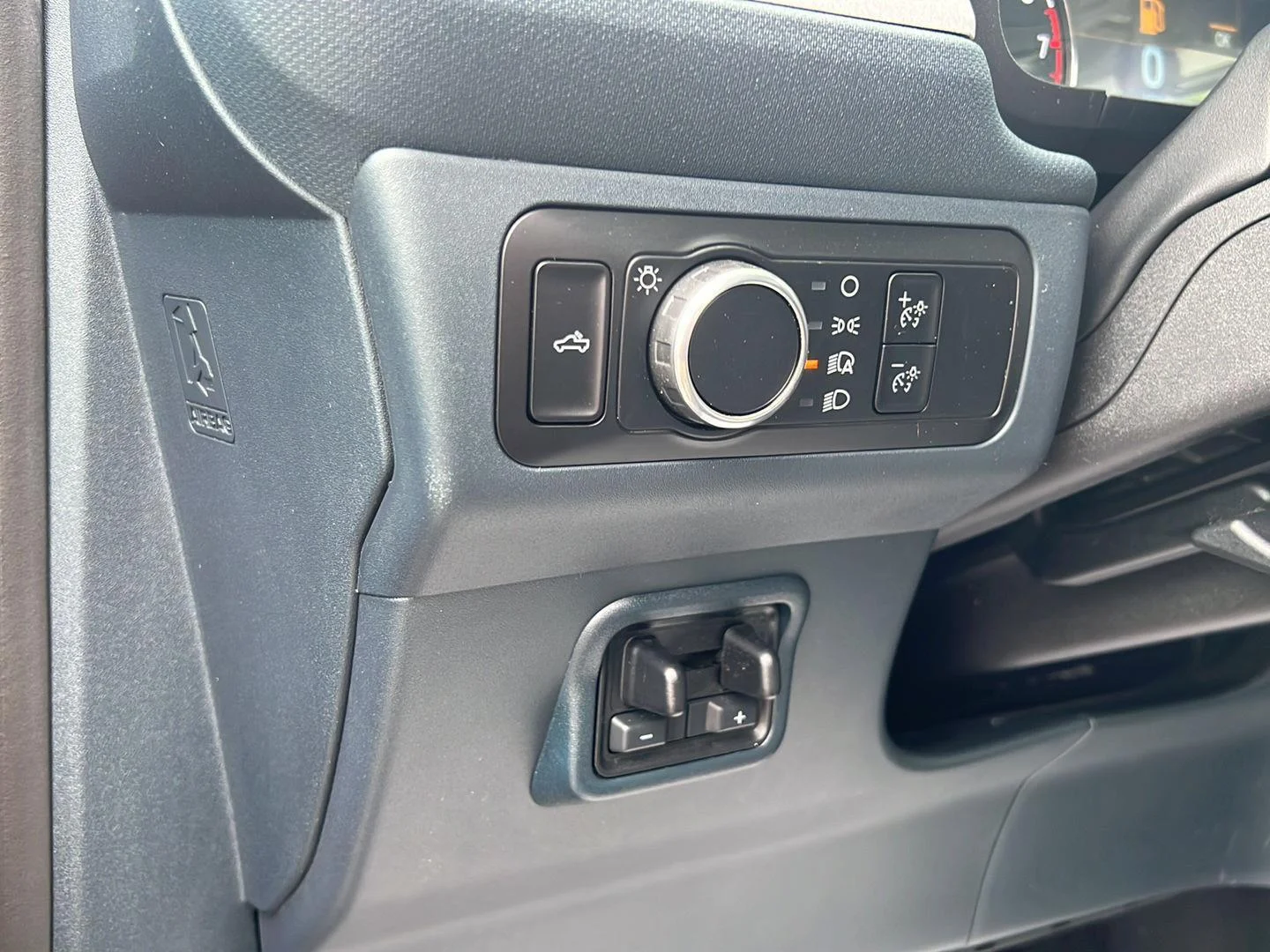 Used 2024 Shadow Black Ford XLT image 14