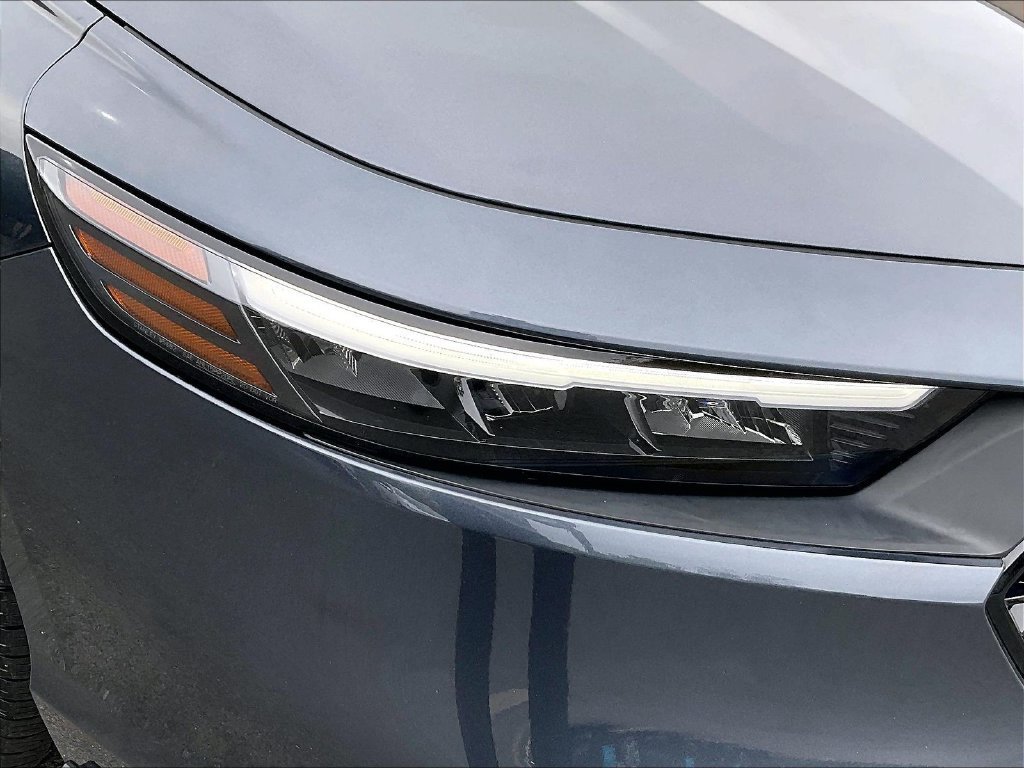 Used 2024 Gray Metallic Honda EX image 31