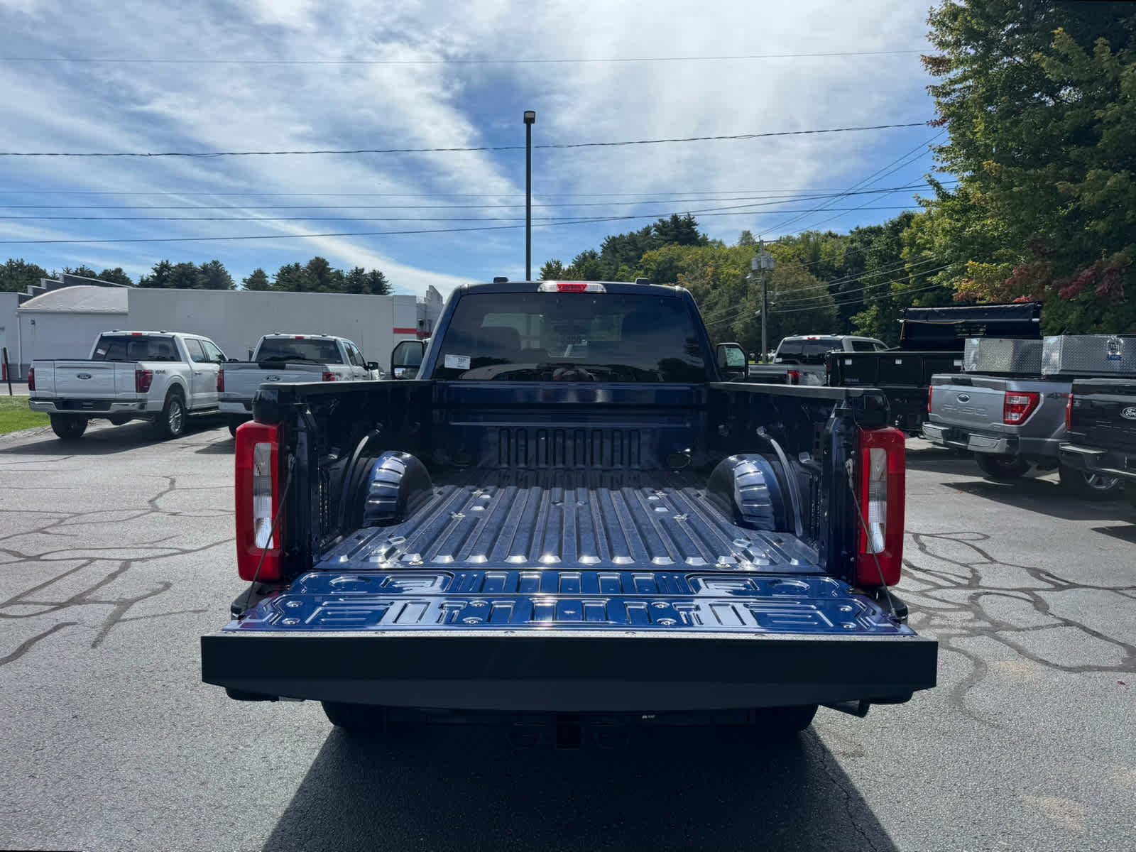 New 2027 Neptune Blue Ford XLT image 5