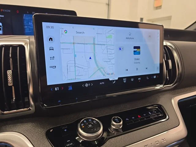 New 2027 Agate Black Metallic Ford Tremor® image 35