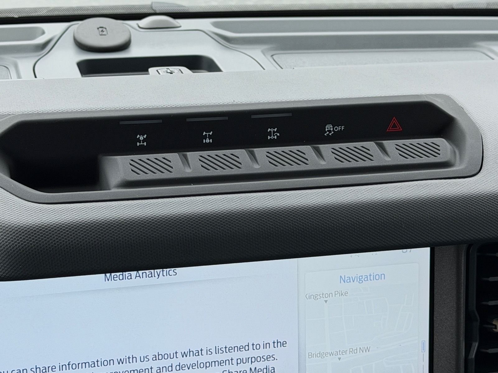 New 2026 Marsh Gray Ford Badlands® image 21