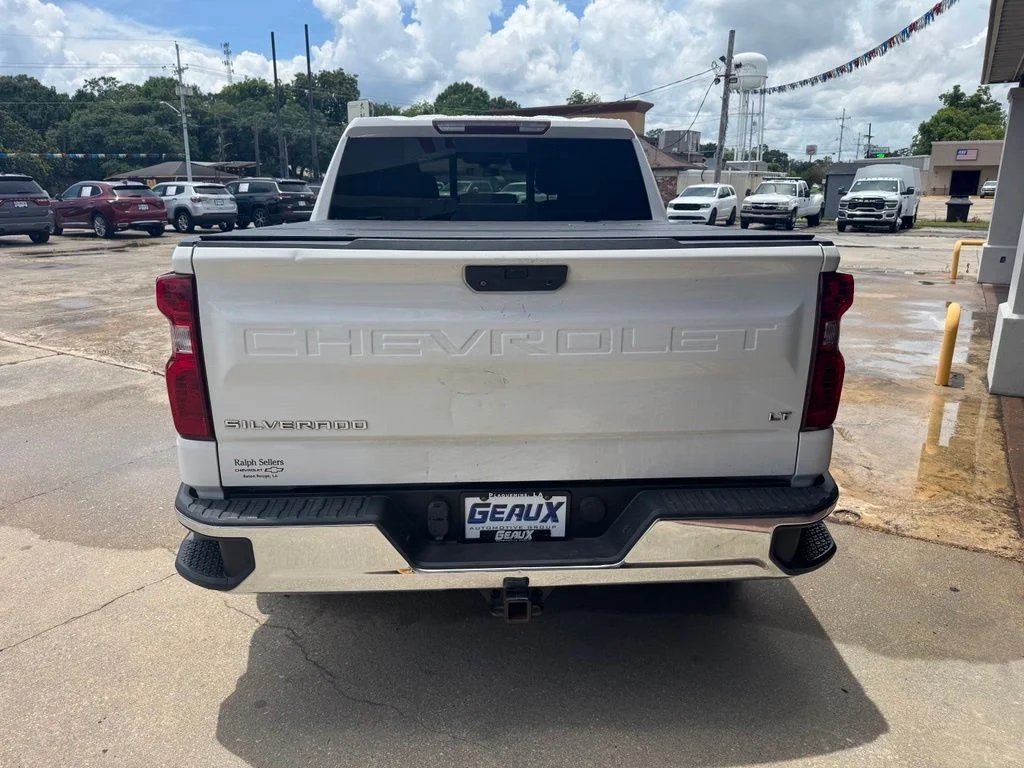 Used 2020 White Chevrolet LT image 7