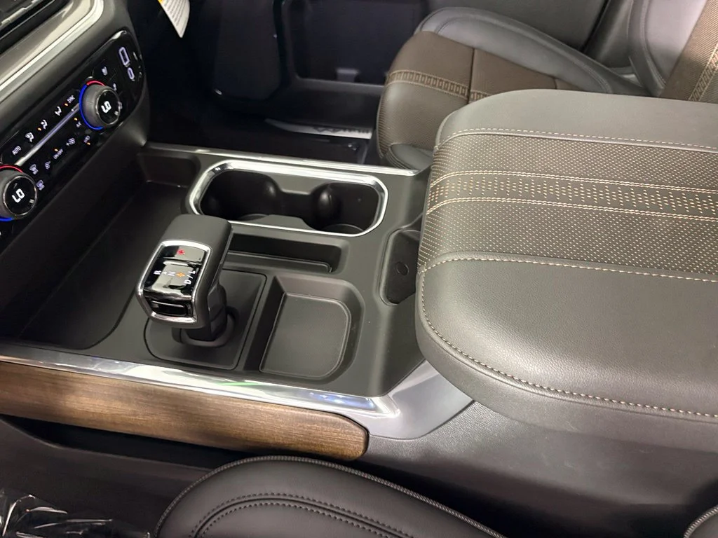 New 2026 Sterling Gray Metallic Chevrolet High Country image 37