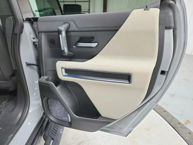 2026 GMC HUMMER EV 2X - Photo 43