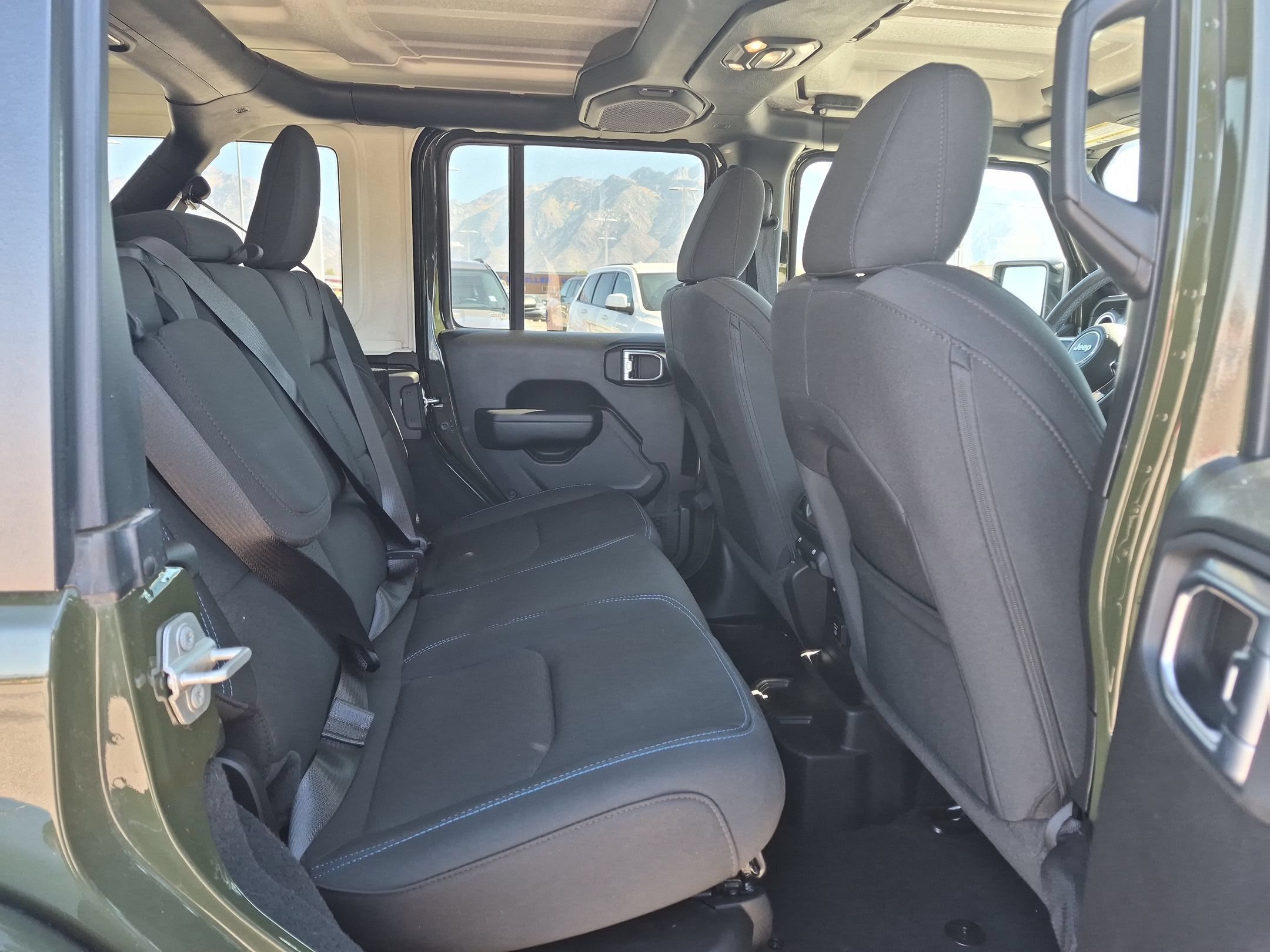 Used 2023 Sarge Green Clearcoat Jeep Rubicon image 29