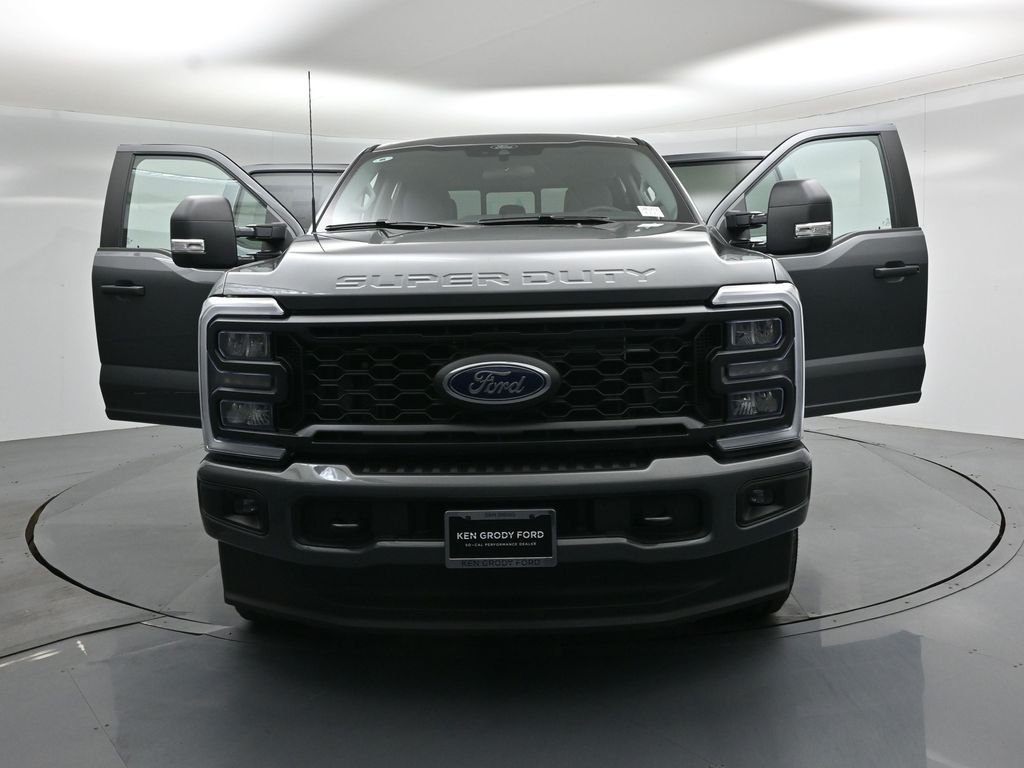 New 2026 Carbonized Gray Metallic Ford XL image 25