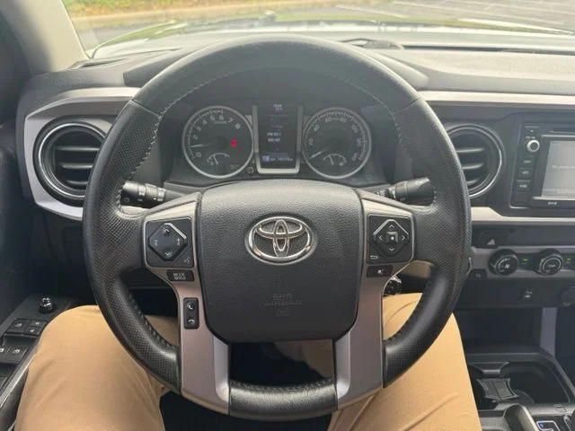 Used 2017 Gray Toyota SR5 image 18