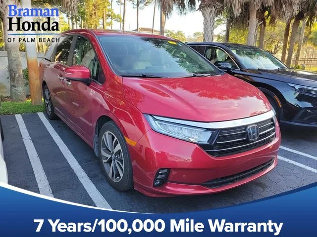2023 Honda Odyssey Touring's photo