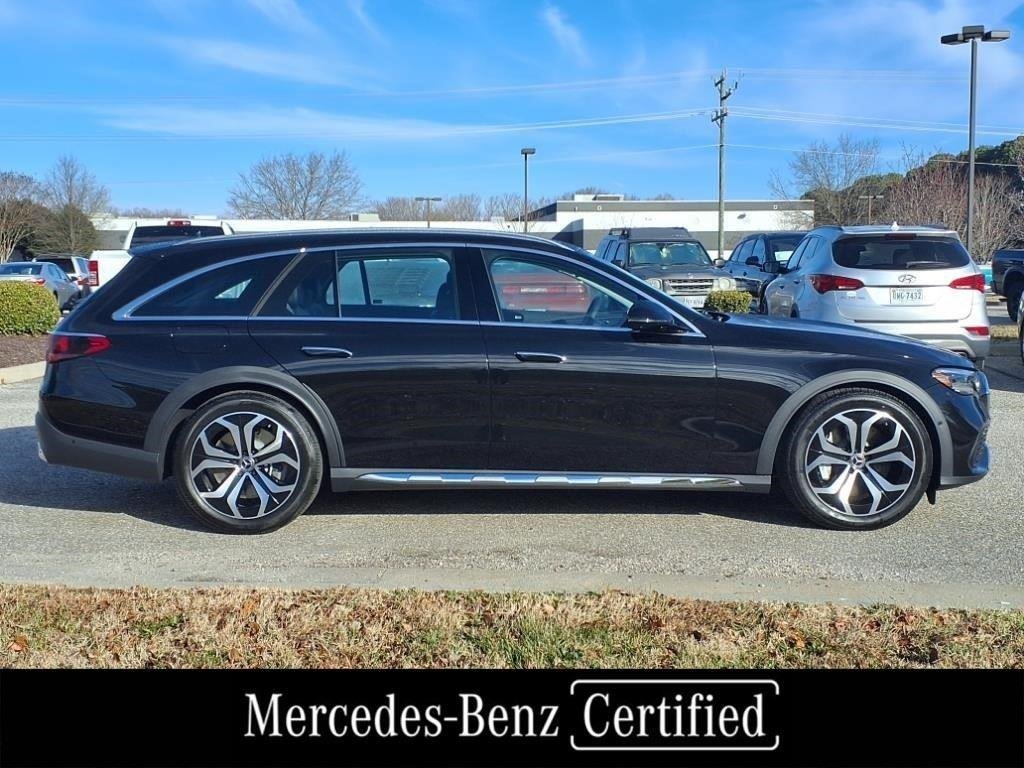 Used 2025 BLACK Mercedes-Benz E 450 image 5
