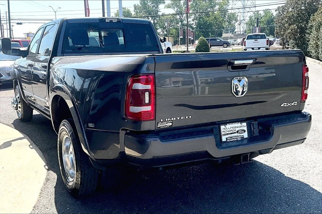 Used 2022 Granite Crystal Clearcoat Metallic Ram Limited image 8