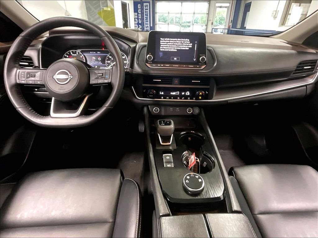 Used 2023 White Nissan SV image 21