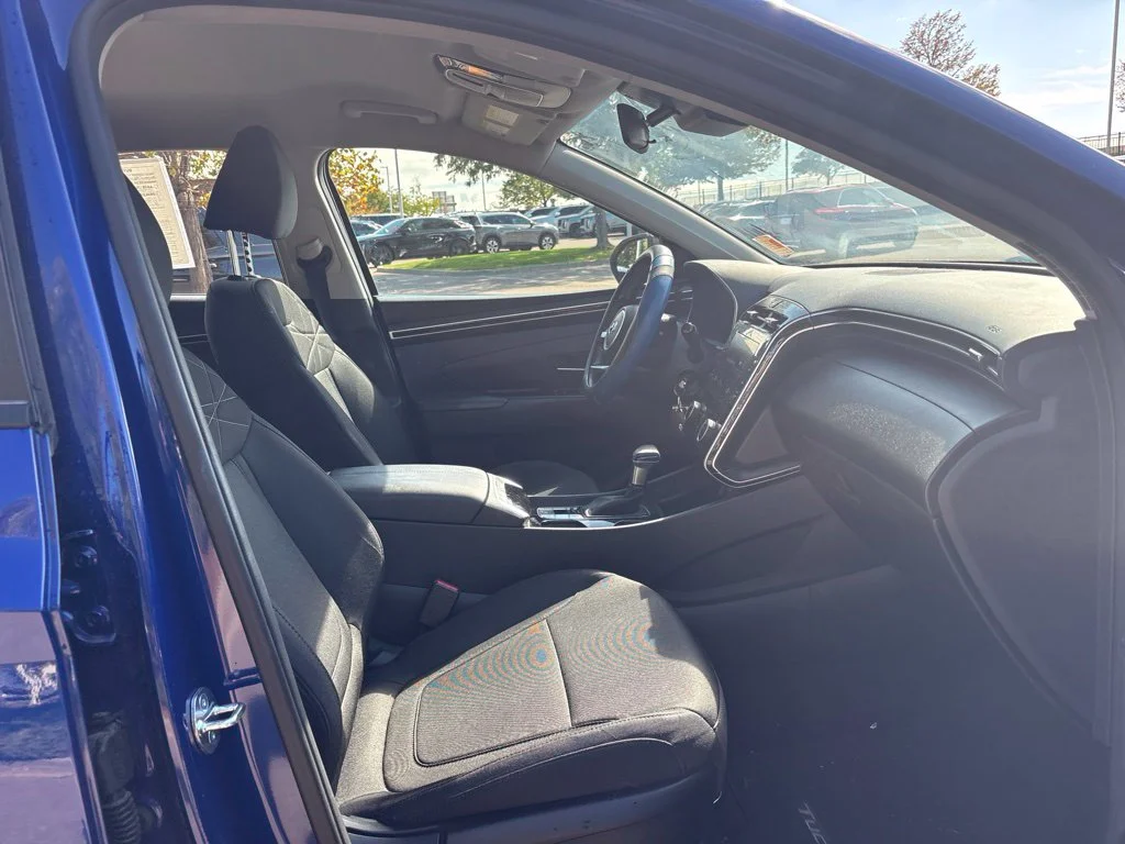 Used 2023 Blue Hyundai SE image 23