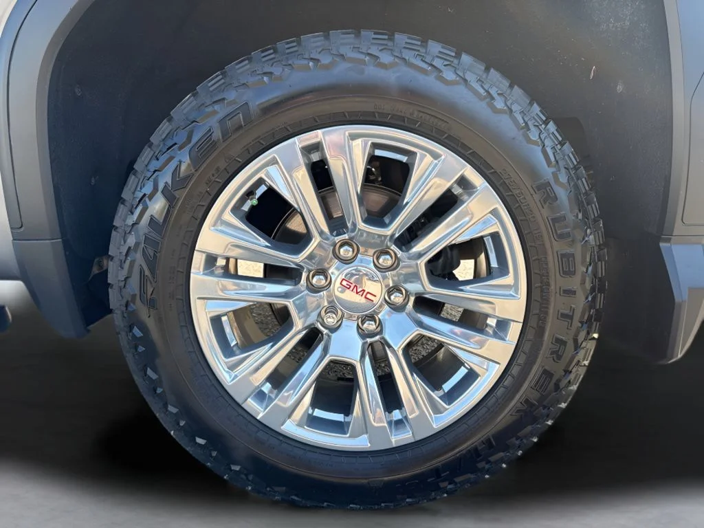 Used 2021 Gray GMC Denali image 42