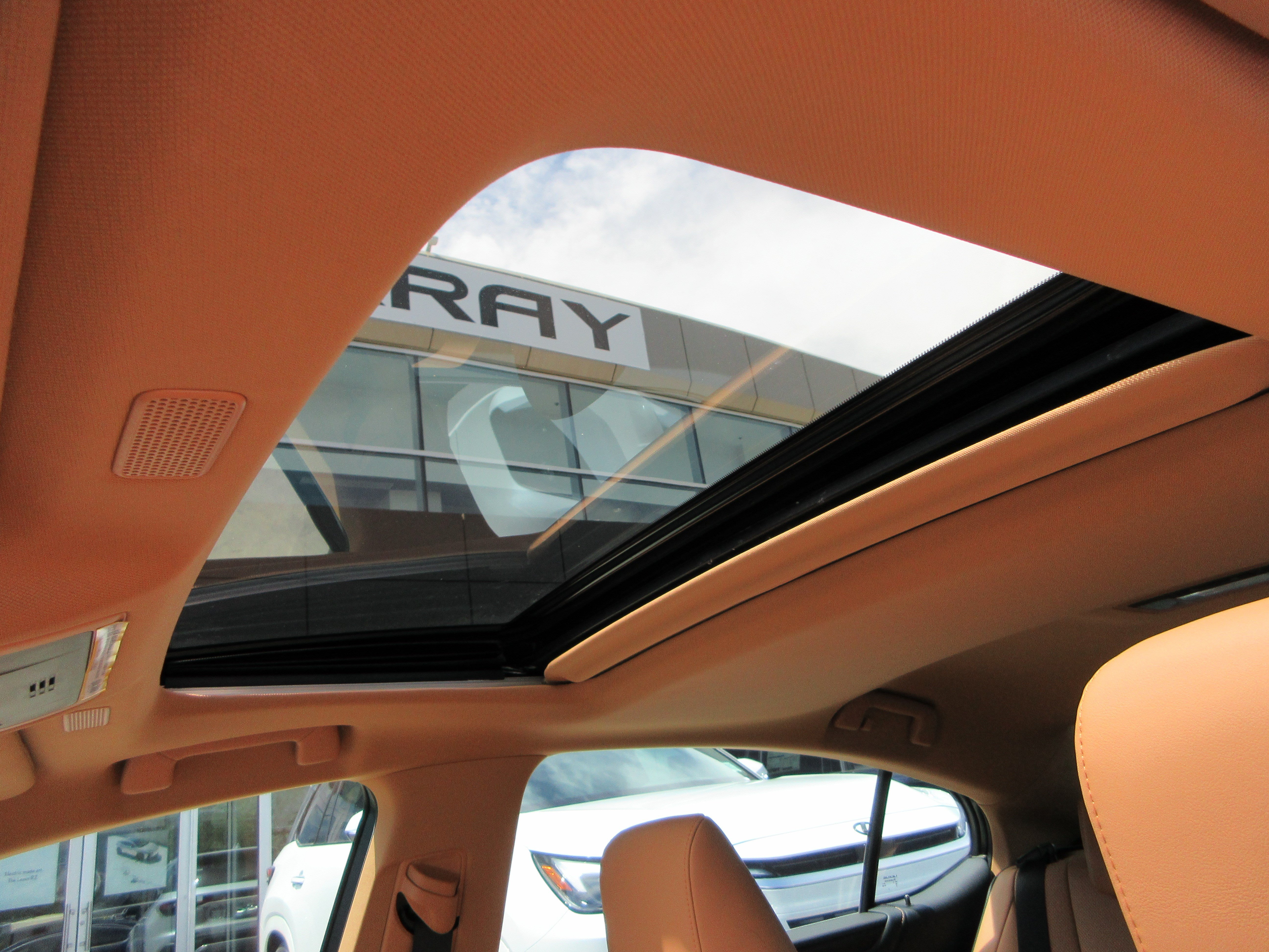 Used 2025 Nightfall Mica Lexus 300h image 17