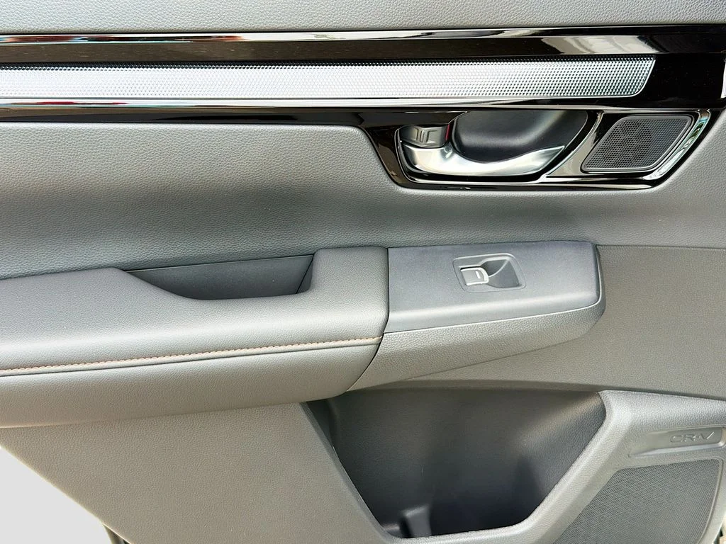 New 2026 Platinum White Pearl Honda Sport Touring image 23