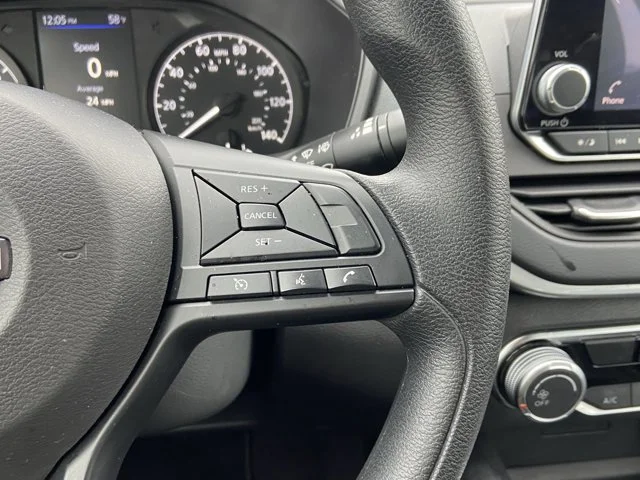 2025 Nissan Altima S - Photo 18