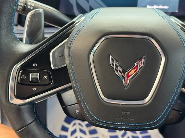 Used 2022 HYPERSONIC GRAY METALLIC Chevrolet 3LT image 25