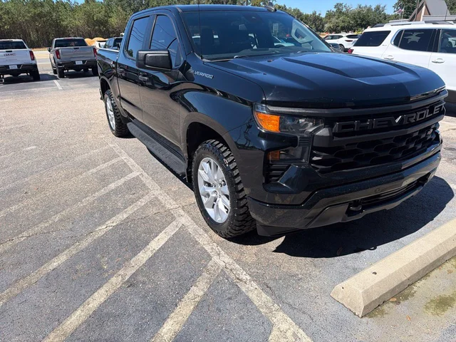 2022 Chevrolet Silverado 1500 Custom