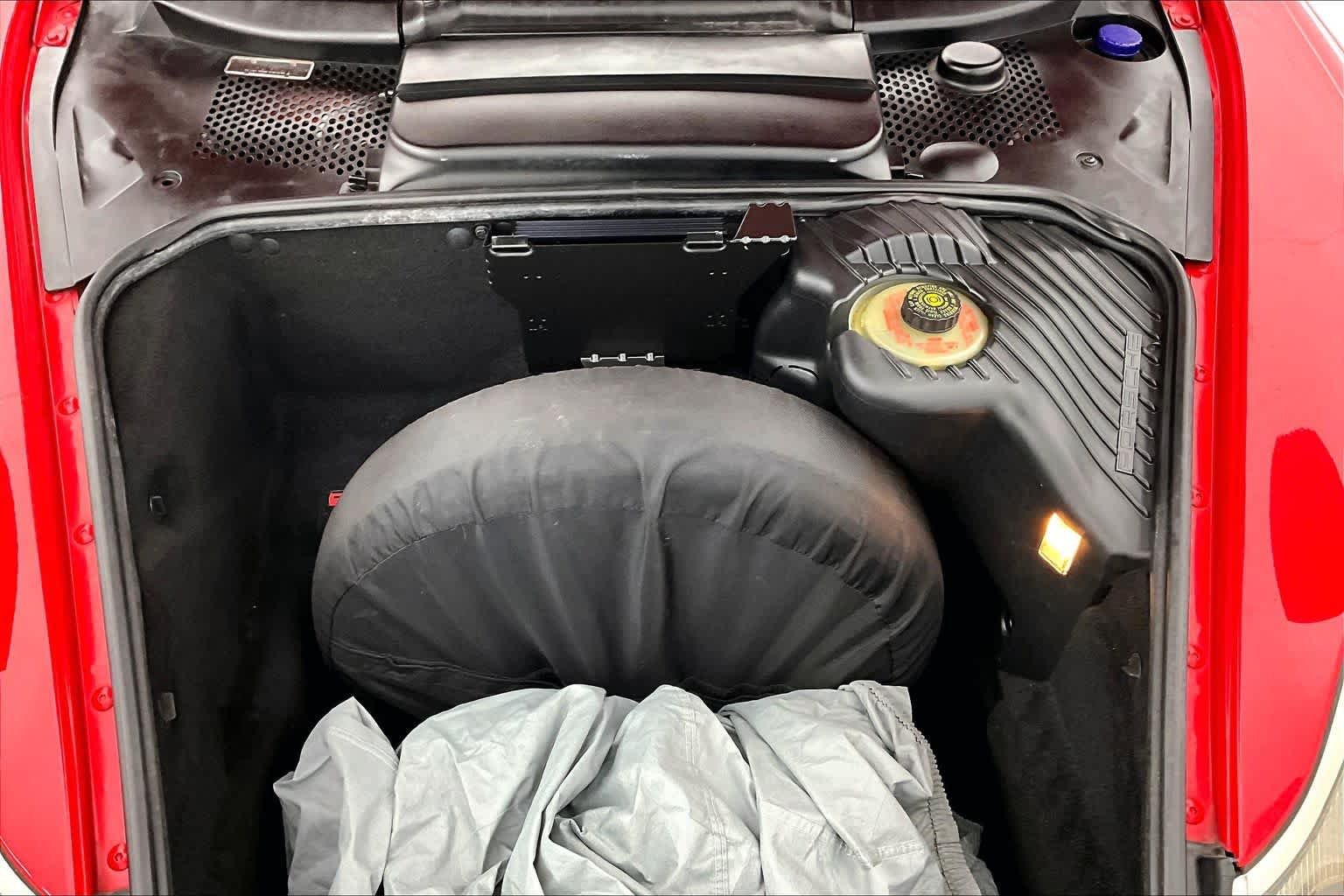 Used 2001  Porsche  image 9