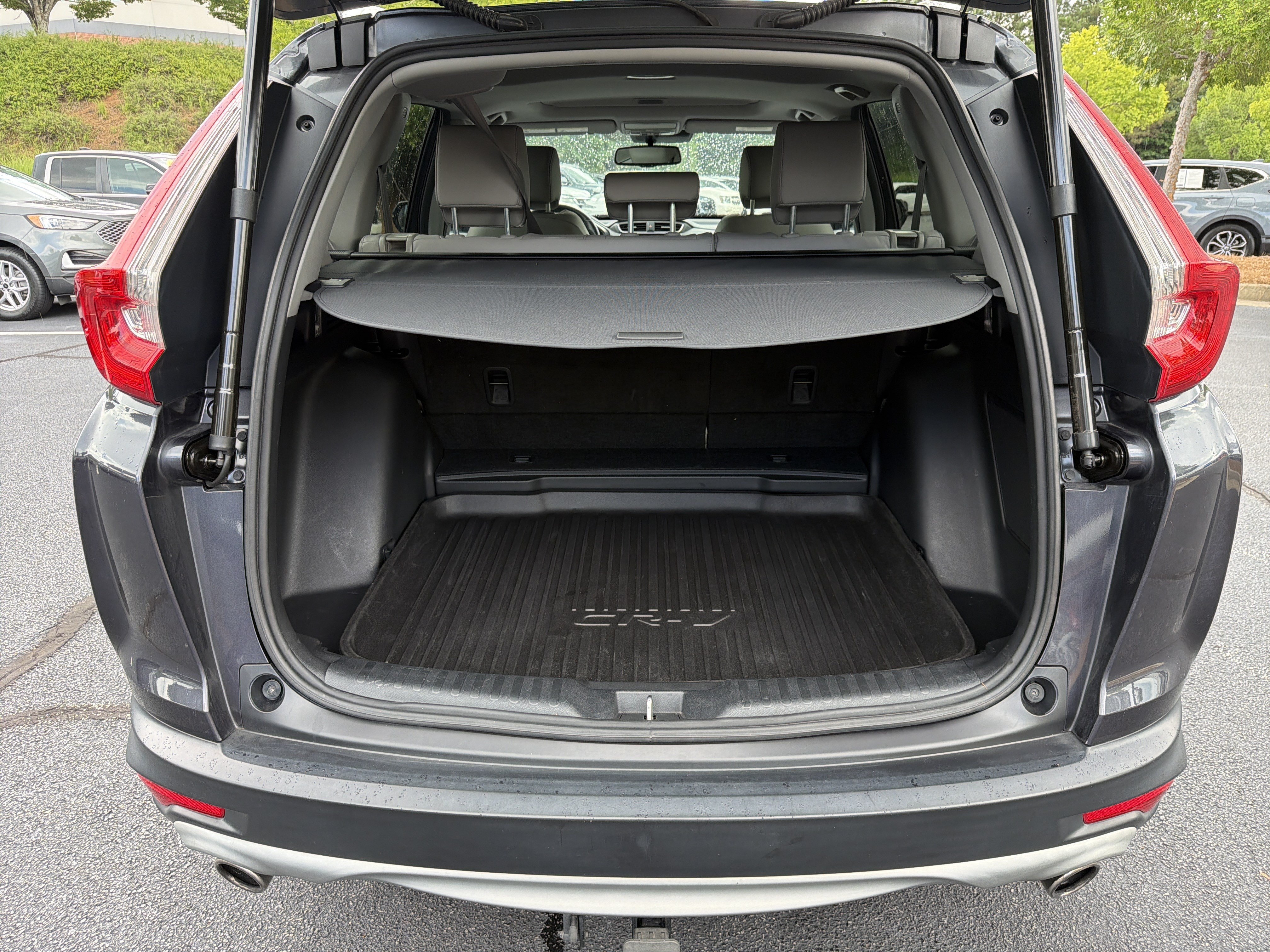 Used 2018 Gunmetal Metallic Honda Touring image 30