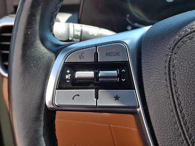Used 2024 Green Kia EX X-Line image 25