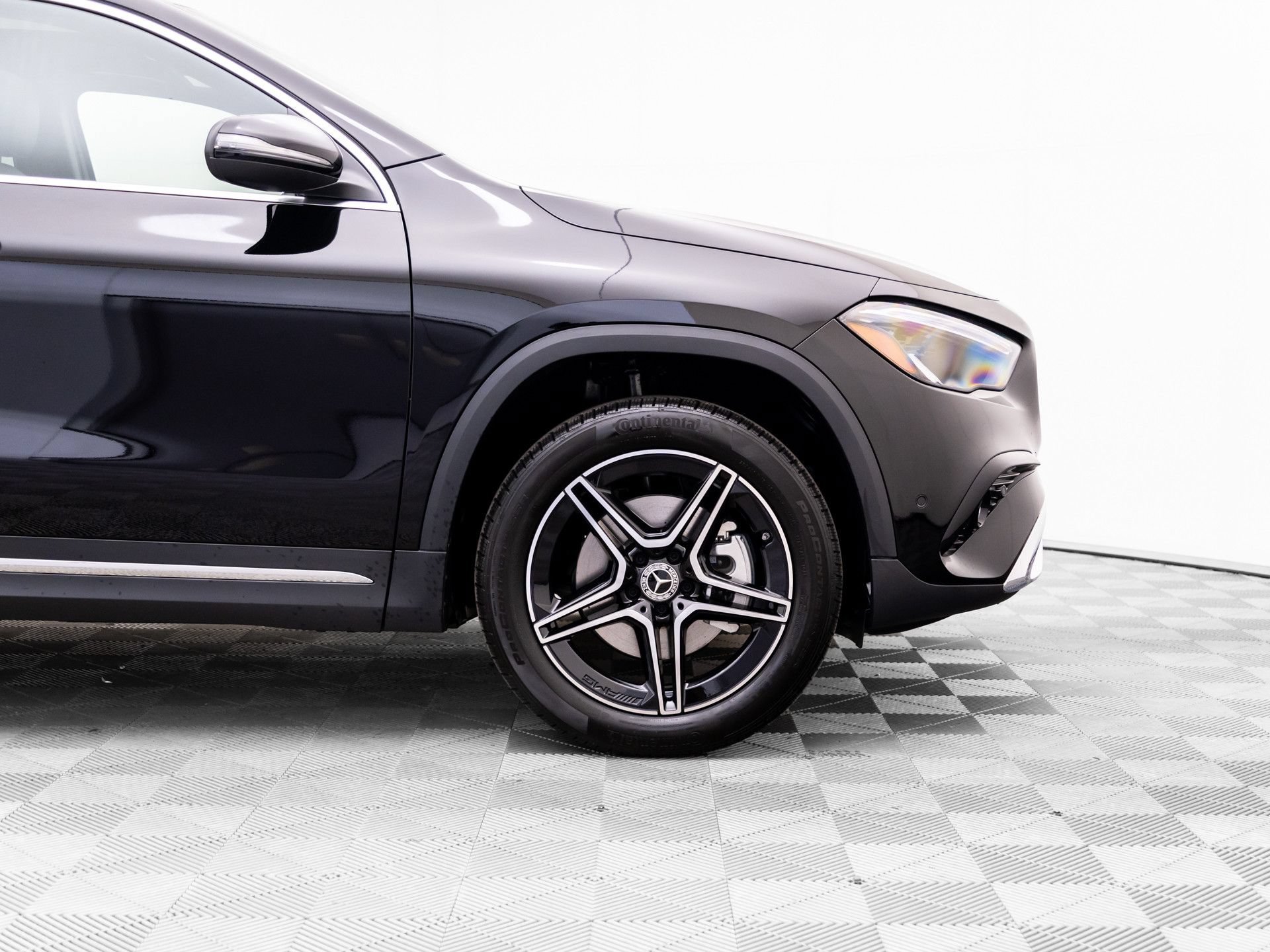 New 2026 Night Black Mercedes-Benz GLA 250 image 74