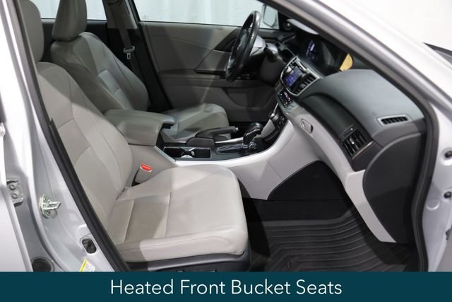 Certified Used 2013 Silver Honda EX-L image 15