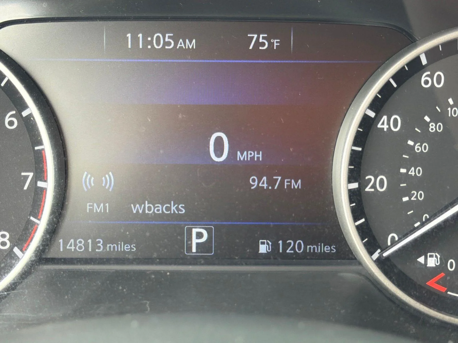 2017 Nissan Murano S - Photo 28