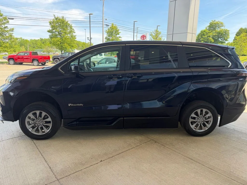 Used 2026  Toyota LE image 2