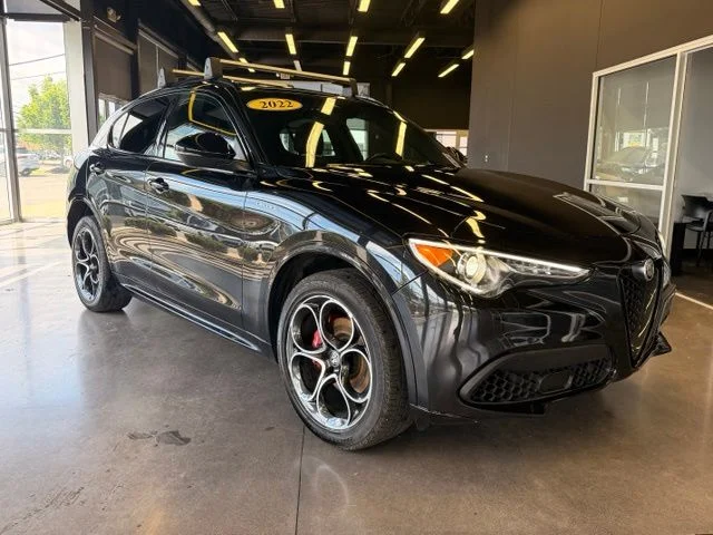 Used 2022 Black Alfa Romeo Veloce image 5