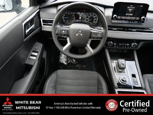Certified Used 2022 Mercury Gray Metallic Mitsubishi Black Edition image 12