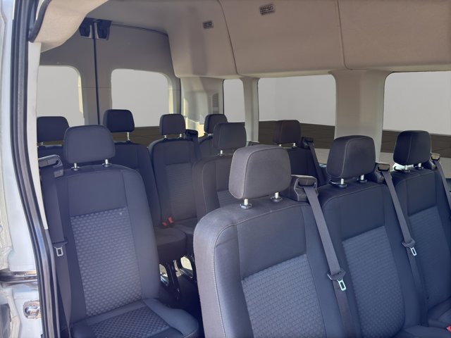 Used 2023 White Ford XL image 28