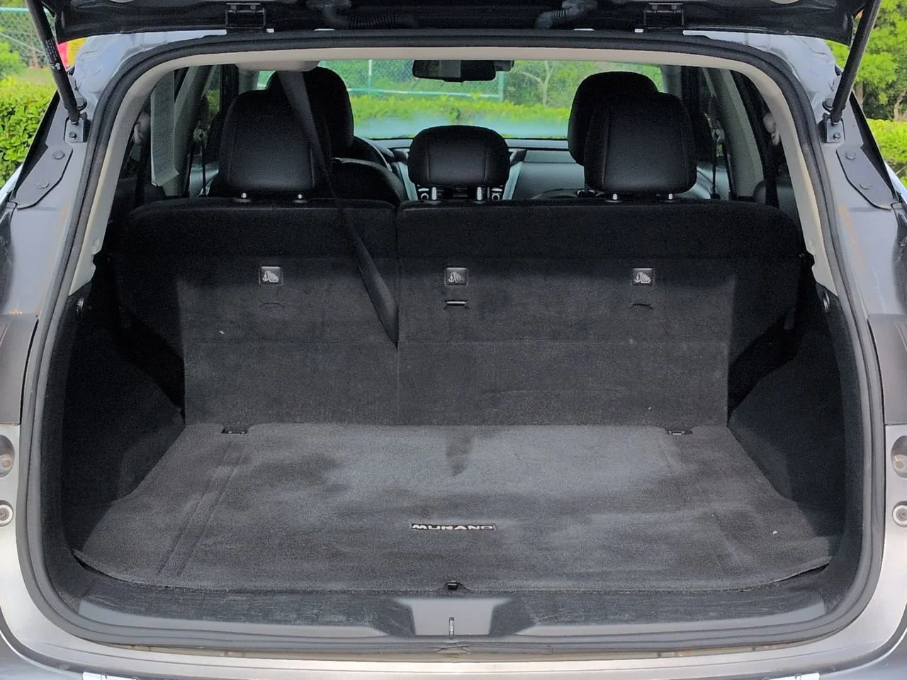 Used 2022 Gun Metallic Nissan SV image 12