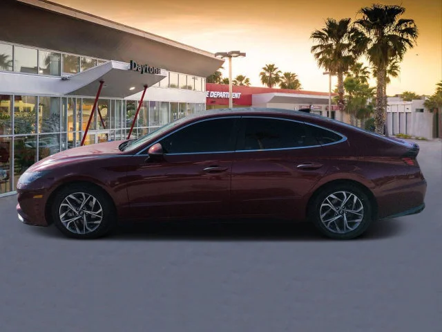 Used 2023 Red Hyundai SEL image 6