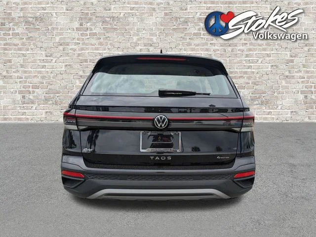 Used 2025  Volkswagen 1.5T S image 4