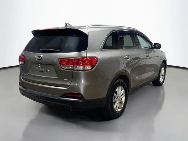 Used 2016 Gray Kia 2.4L LX image 6
