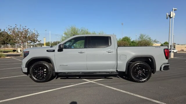 Used 2024 Gray GMC Elevation image 5