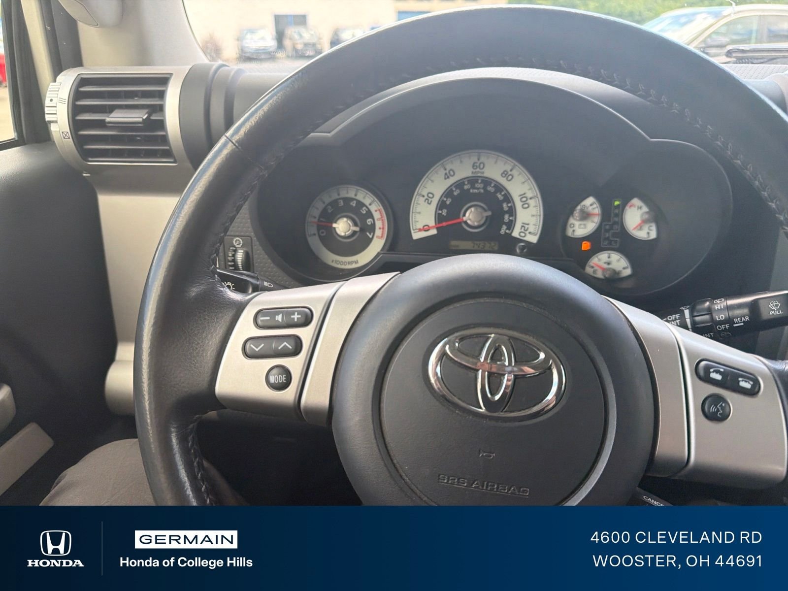 Used 2014 Iceberg Toyota Base image 16