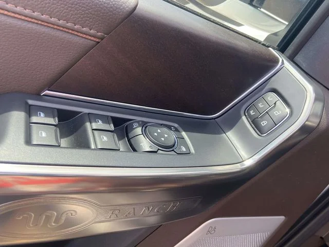 New 2026 Star White Metallic Tri-Coat Ford King Ranch image 13