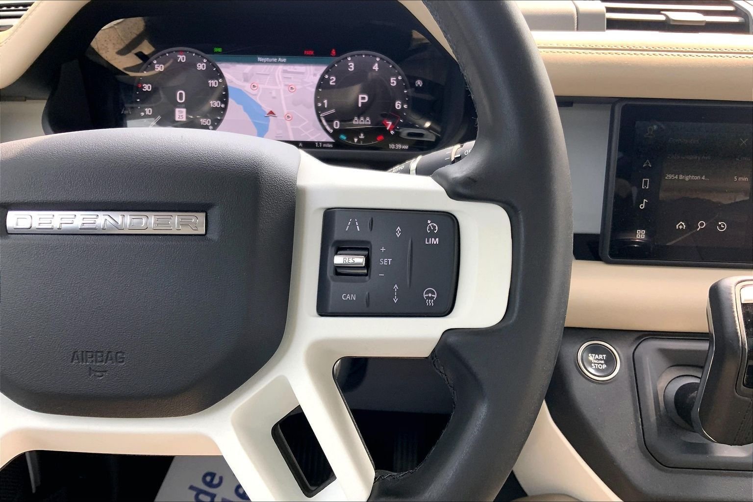 Used 2024 Fuji White Land Rover S image 24