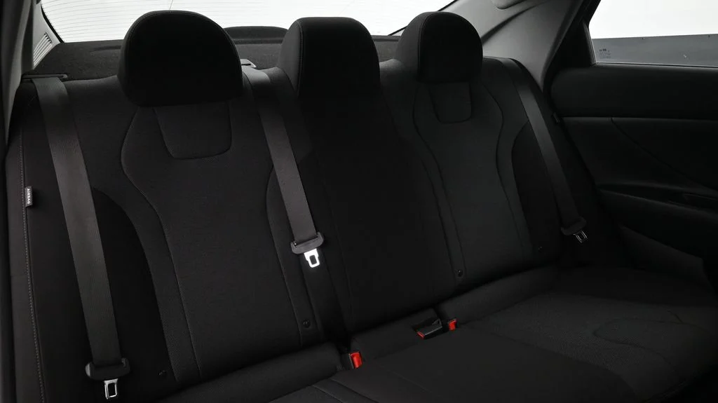 Certified Used 2025 Black Hyundai SE image 12