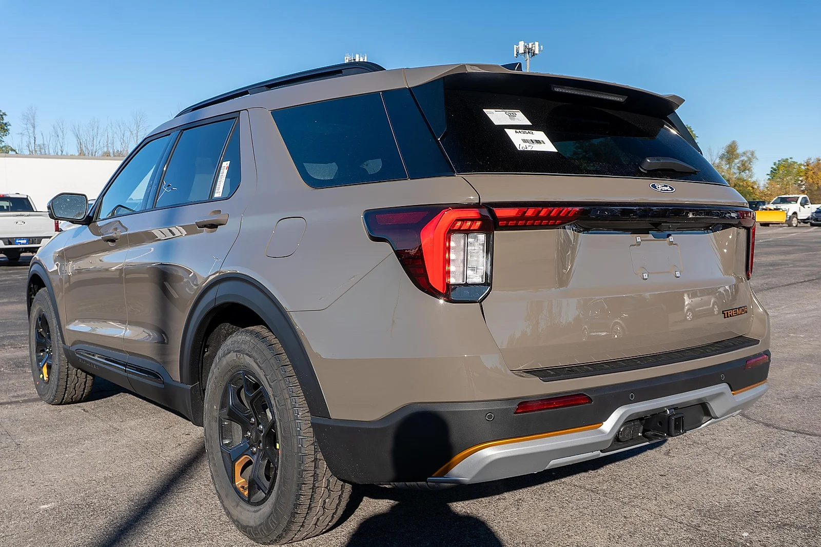 New 2027 Marsh Gray Ford Tremor® image 7
