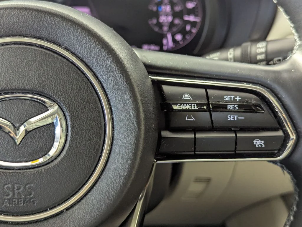 Used 2024 Gray Mazda Premium Plus AWD w/ 3rd Row Seats image 8