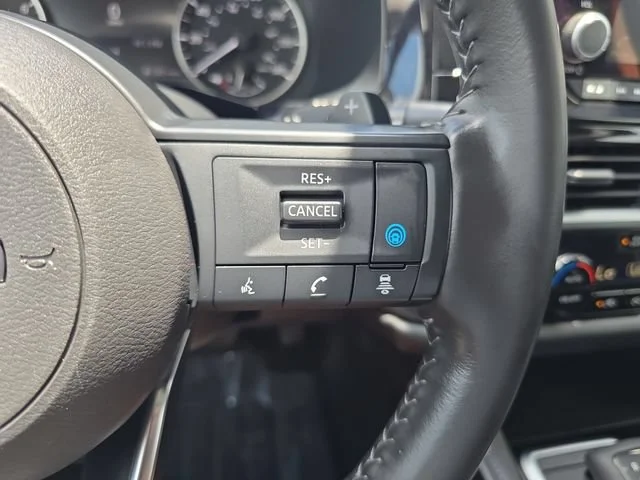 Certified Used 2025 Glacier White Nissan SV image 26