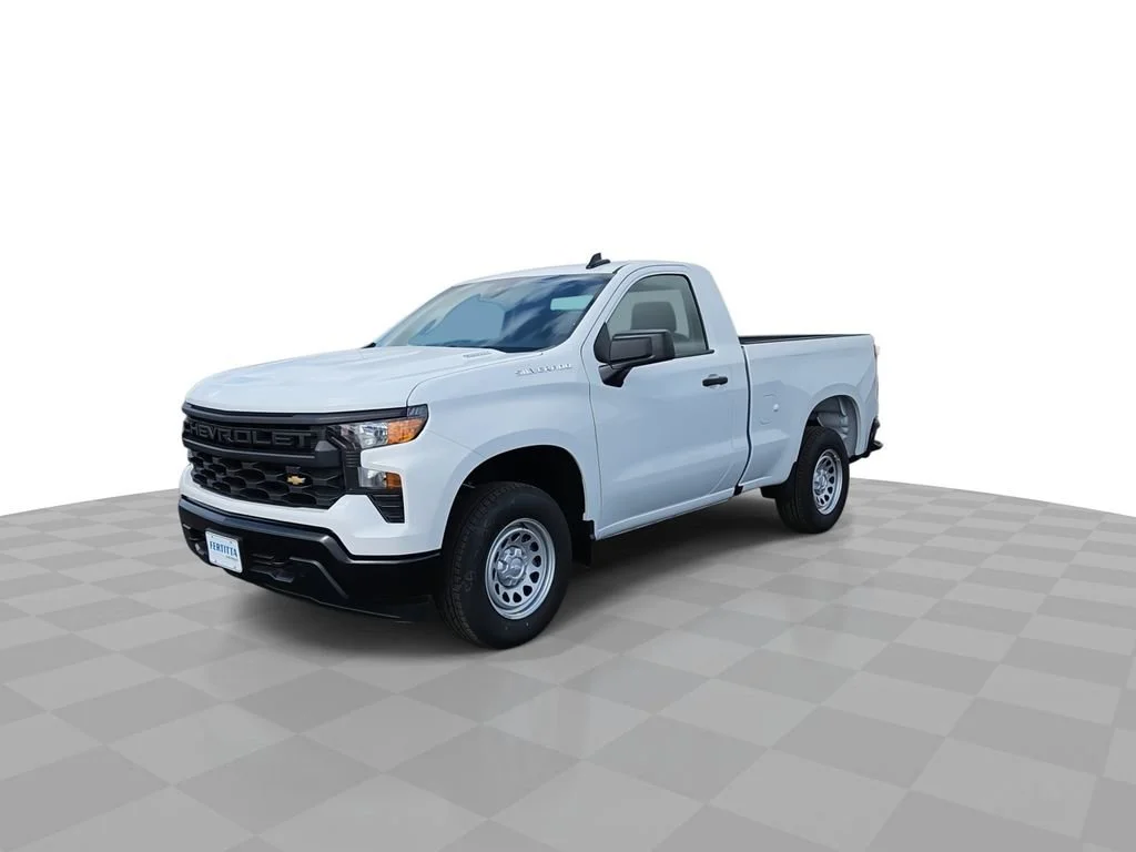 New 2026 Summit White Chevrolet WT image 4