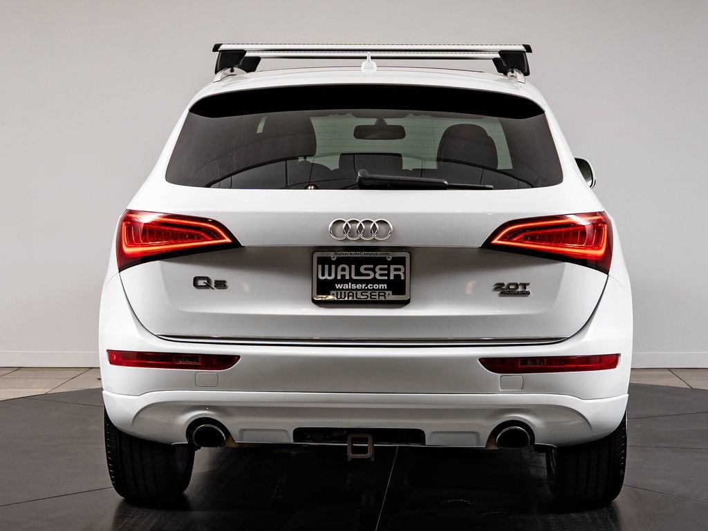 Used 2016 Glacier White Audi 2.0T Premium image 7