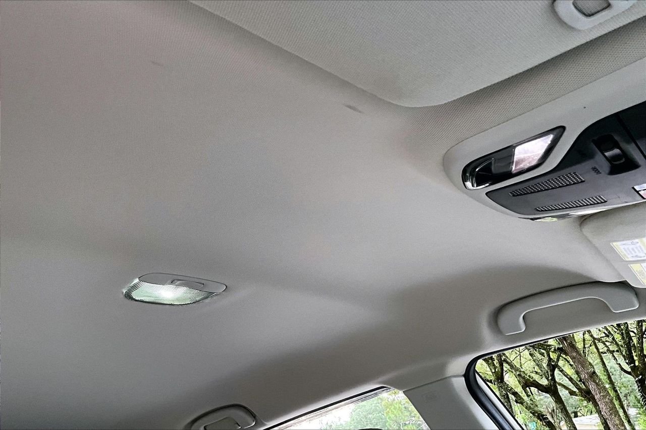 Used 2020 Gray Subaru Premium image 27